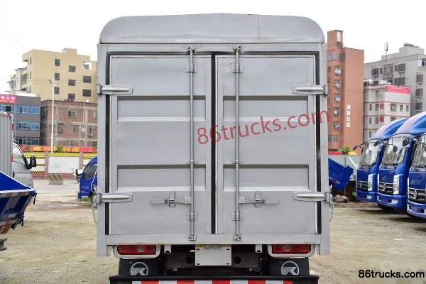 Kama K23 1.5L 110hp 4X2(6 wheels) 3.3m single-row stake truck mini truck Body (1) | 86Trucks