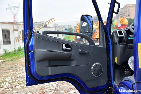 Kama GK6 Fulai 110 hp 4X2(6 wheels) 3.2m single-row dump truck Cab (2) | 86Trucks