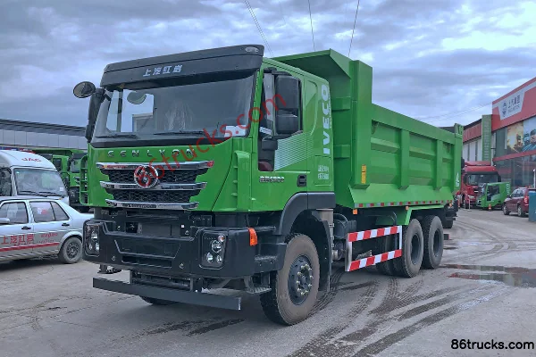 SAIC Hongyan GenlyonC500 390 ch 6X4(10 roues) camion benne 6 m Extérieur (3) | 86Trucks