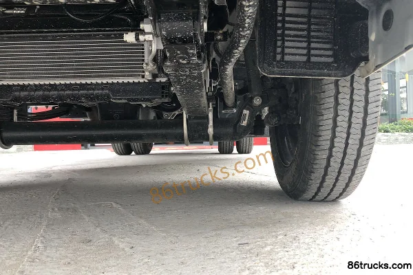 JAC K5 X5 Comfort Edition 68 hp 4X2(6 wheels) 3.5m single-row stake truck Chassis (3) | 86Trucks