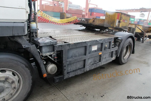 BYD Q1 31.5T 4X2(6 wheels) pure electric tractor truck 217.6kWh Chassis (2) | 86Trucks