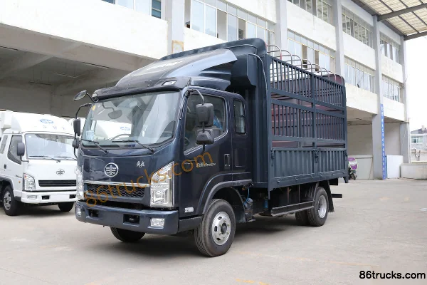 FAW Hongta FAW Jiefang Gongshi 130 hp 4X2(6 wheels) 3.83m Row Half Cage Cargo Light Truck Exterior (3) | 86Trucks