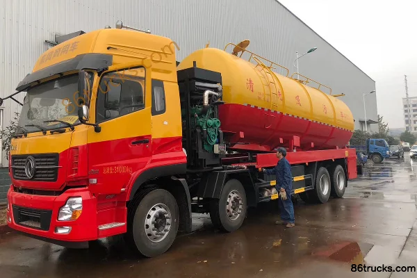 Dongfeng Commercial Vehicle Tianlong 315 hp 8X4(12 wheels) Cleaning and Suction Truck (Chengliwei Brand) Exterior (2) | 86Trucks