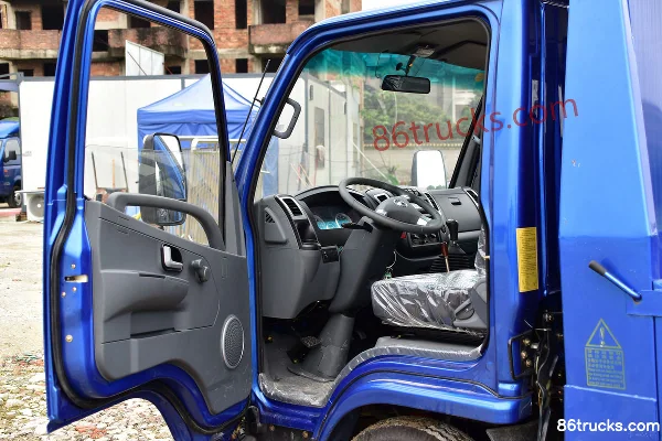 Kama GK3 Jinyunka 82 hp 4X2(6 wheels) 2.88m dump truck Cab (1) | 86Trucks
