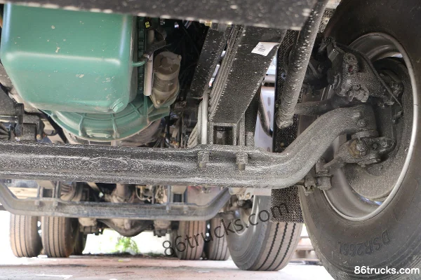FAW Jiefang Qingdao HanV Heavy Truck 290 hp 8X4(12 wheels) 7.4m Dump Truck Chassis (3) | 86Trucks