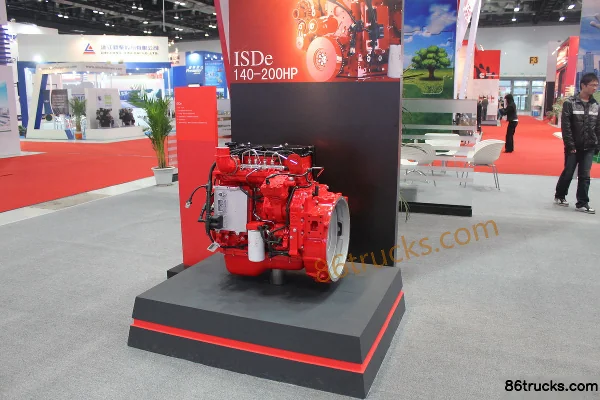 Dongfeng ISDe140 30 140hp 4.5L China III Diesel Engine Exterior