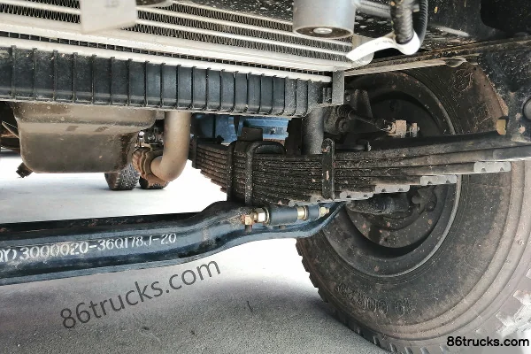 Sichuan Hyundai Ruiyue 140 hp 4X2(6 wheels) 4.3m Dump Truck Chassis (3) | 86Trucks