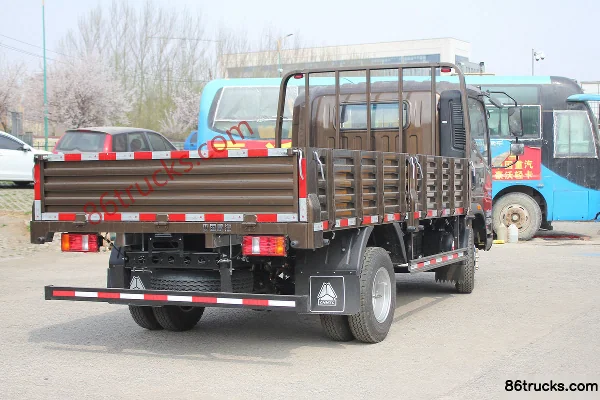 Sinotruk HOWO Hanjiang 116 ch 4X2(6 roues) camion porteur à ridelles 4,165 m cabine simple Extérieur (3) | 86Trucks