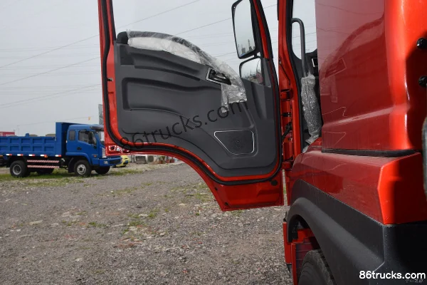 Yuejin Kaituo T700 160hp 4X2(6 wheels) 6.5m dump truck Cab (3) | 86Trucks
