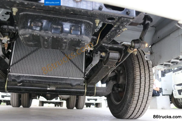Yuejin Xiaofuxing S50Q 1.3L 87hp 4X2(6 wheels) Gasoline 2.93m One-and-a-half Row Flatbed Truck (Dual Rear Wheels) (Transmission: MR70) Chass