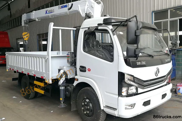 Dongfeng Dongfeng D6 Light Truck truck-mounted crane