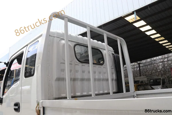 Yuejin Shangjun X100-28 102hp 4X2(6 wheels) 3.22m row-half flatbed light truck Body (3) | 86Trucks