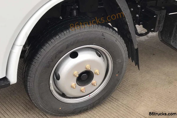 Yuejin Fuxing S70 1.5L 113hp 4X2(6 wheels) Gasoline 3.36m Single Row Flatbed Mini Truck (China VI)(4.875 Ratio) Chassis (1) | 86Trucks