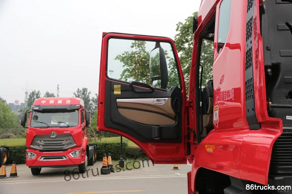 Sinotruk Hohan N7W poids lourd 400 ch 6X4(10 roues) tracteur routier Cabine (2) | 86Trucks