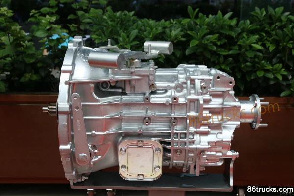 ZF Ecolite 5S408 5-speed manual transmission Exterior