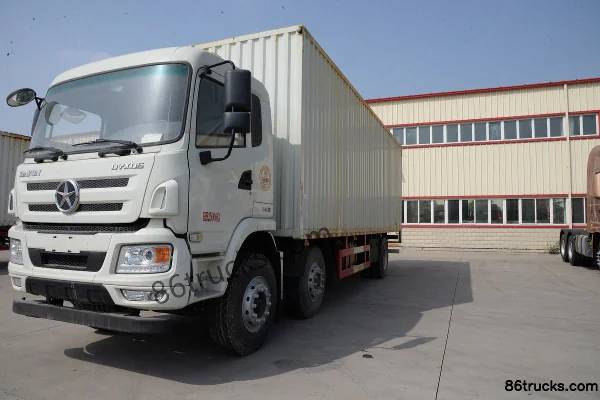 Dayun N6 Medium Truck Composite 220hp 6X2(8 wheels) 7.8m Stake Cargo Truck (Weichai) Exterior (3) | 86Trucks
