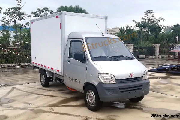 Yanlong Auto 2.5T 2.75m pure electric box micro truck 41.11kWh 4X2(6 wheels) Exterior
