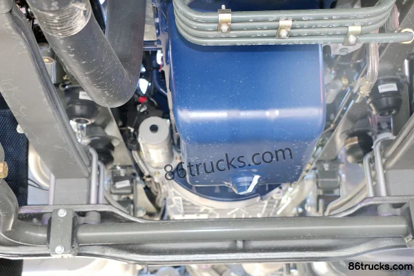 Sinotruk Steyr D7B Heavy Truck 400hp 6X4(10 wheels) Tractor Truck Chassis (3) | 86Trucks