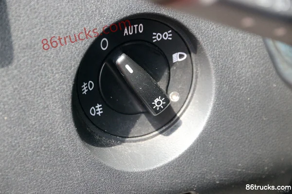Sinotruk Sitrak C7H heavy truck 480 hp 6X4(10 wheels) tractor truck Cab (2) | 86Trucks