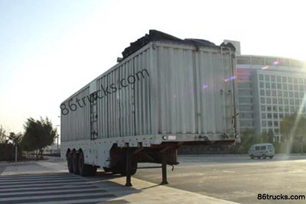 CIMC Huajun 12.1m Bulk Grain Van Semi-Trailer Exterior
