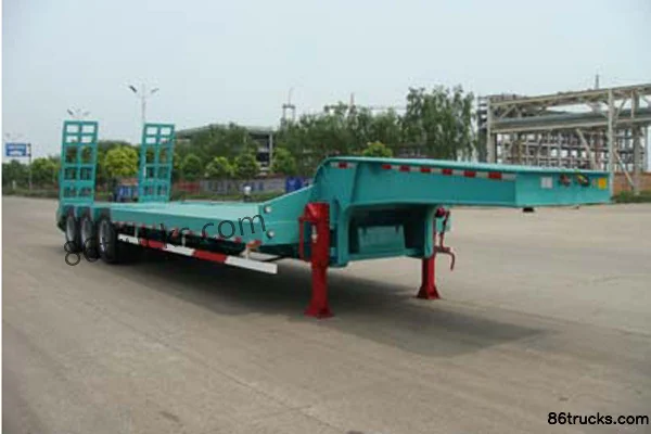 CIMC Huajun 13m low-bed semi-trailer Exterior