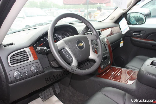2011 Chevrolet Avalanche 5.3L Gasoline 4WD Double Cab Pickup Chassis (5) | 86Trucks
