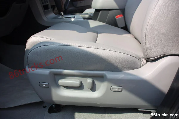 Toyota Tundra 5700 édition limitée 5.7L essence 4 roues motrices camionnette double cabine Châssis (3) | 86Trucks