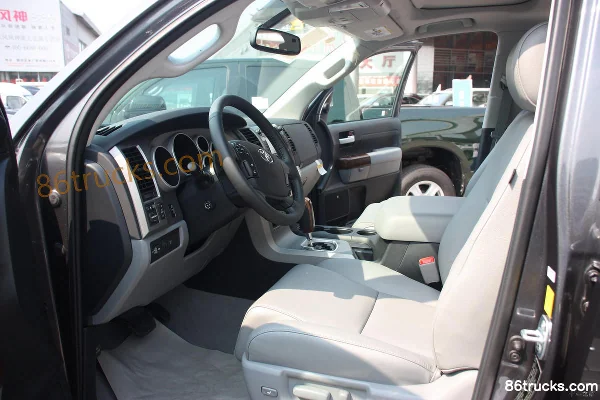 Toyota Tundra 5700 édition limitée 5.7L essence 4 roues motrices camionnette double cabine Châssis (2) | 86Trucks