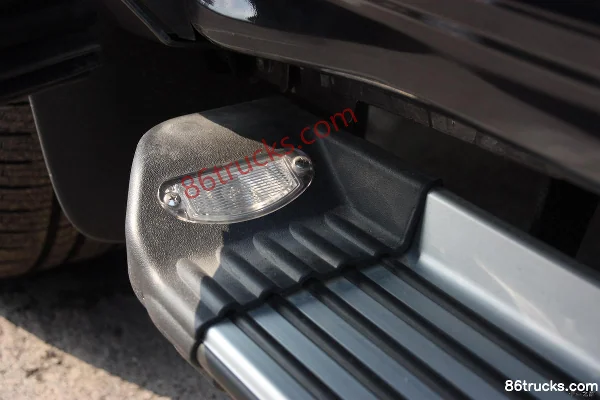 Toyota Tundra 5700 édition limitée 5.7L essence 4 roues motrices camionnette double cabine Châssis (1) | 86Trucks
