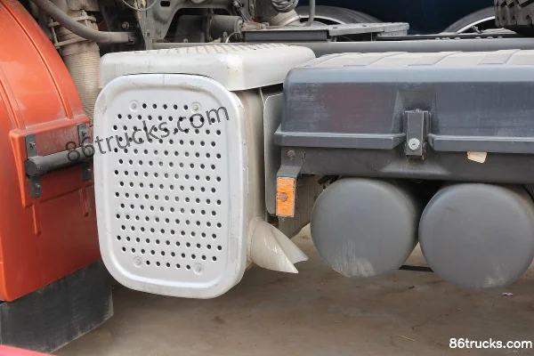 Union Truck U380 380 ch 6X4(10 roues) tracteur routier Châssis (1) | 86Trucks