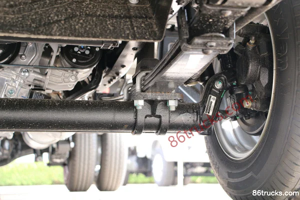 Foton Xiangling M1 1.5L 115 ch 4X2(6 roues) essence 2,55 m double rangée camion plateau micro (China VI) Châssis (3) | 86Trucks