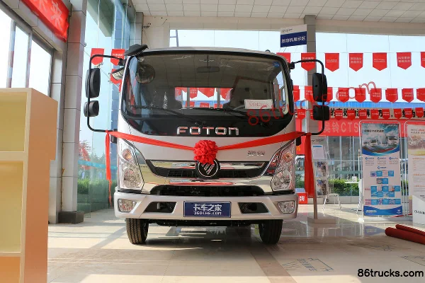 Foton Aoling Superspeed 131hp 4X2(6 wheels) 4.17m Single Row Flatbed Light Truck Exterior (2) | 86Trucks
