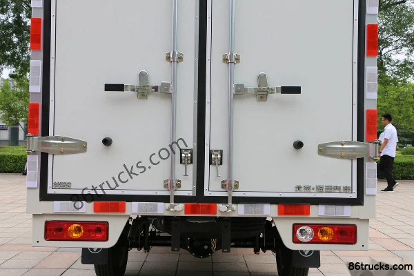 Foton Xiangling V 1,5 L 115 ch 4X2(6 roues) essence camion léger fourgon 3,05 m cabine simple (China VI) Carrosserie (2) | 86Trucks