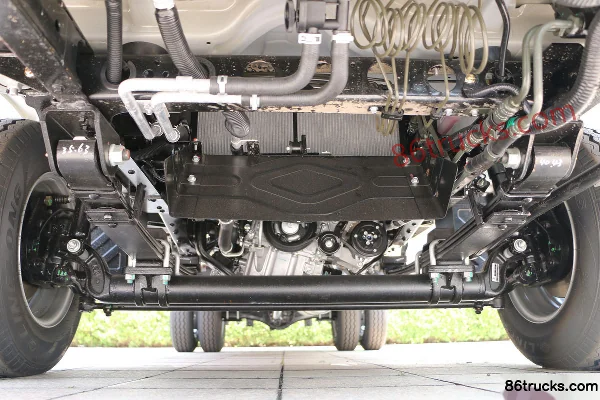 Foton Xiangling M2 1.5L 112hp 4X2(6 wheels) Gasoline/CNG 3.3m single-row van mini truck Chassis (1) | 86Trucks