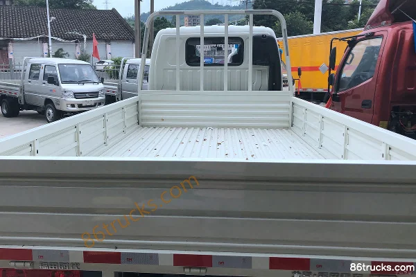 Foton Times M2 110 hp 4X2(6 wheels) 3.22m double-row flatbed light truck Body (3) | 86Trucks