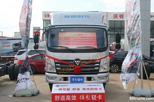 Foton Times Leading 6 156hp 4X2(6 wheels) 4.2m Single-row Flatbed Light Truck Exterior (2) | 86Trucks