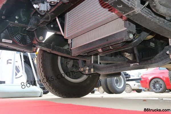 Foton Times Leading 6 156hp 4X2(6 wheels) 4.2m Single-row Flatbed Light Truck Chassis (2) | 86Trucks