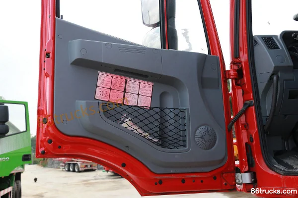 SAIC Hongyan Genlyon M100 Heavy Truck 390 hp 6X2(8 wheels) Tractor Truck (Flat Top) Cab (3) | 86Trucks