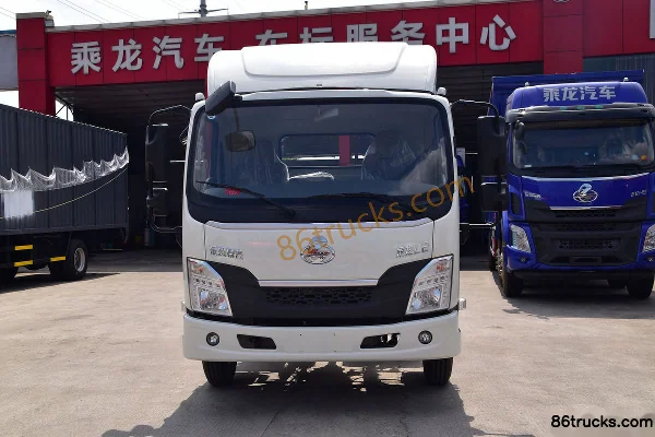 Dongfeng Liuqi Chenglong L2 127hp 4X2(6 wheels) 4.165m Single Row Box Truck Light Truck Exterior (2) | 86Trucks