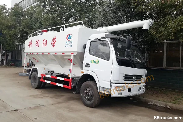 Chengliwei Chengliwei Dongfeng chassis powder tank truck