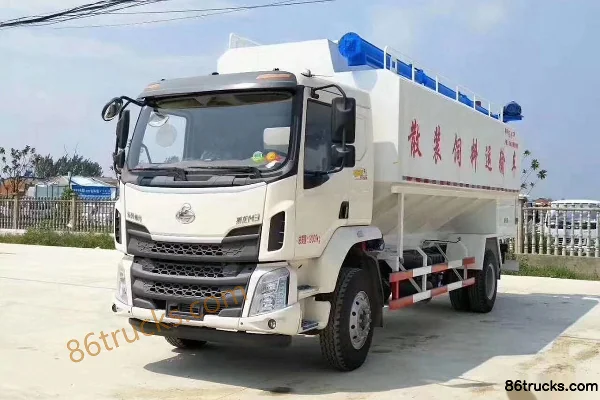 Chengliwei Chengliwei Dongfeng Liuqi Chassis powder tank truck