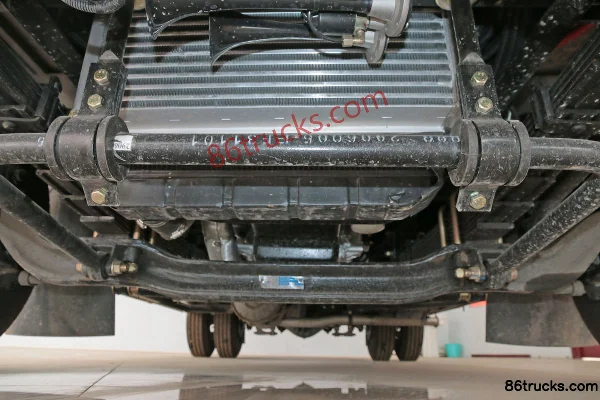 Dongfeng 140 ch camion fourgon (Fast Gear 6 vitesses) (China VI) Châssis (1) | 86Trucks