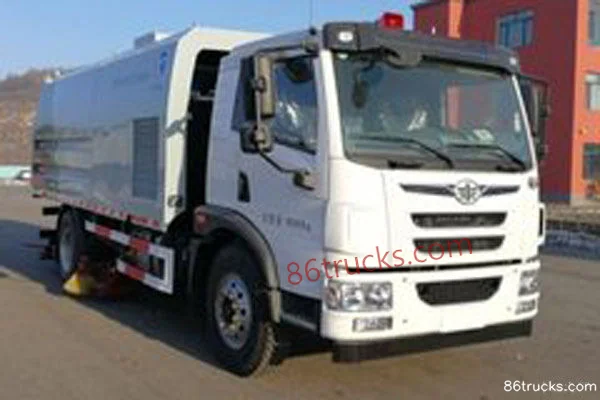 Xinhuachi Xinhuachi FAW Jiefang Qingdao Chassis vacuum sweeper truck