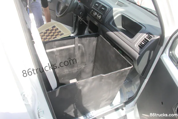 Foton Times Dige Low Edition 1.1T 1 Seat 3.4m Electric Closed Van 7.95kWh Cab (2) | 86Trucks