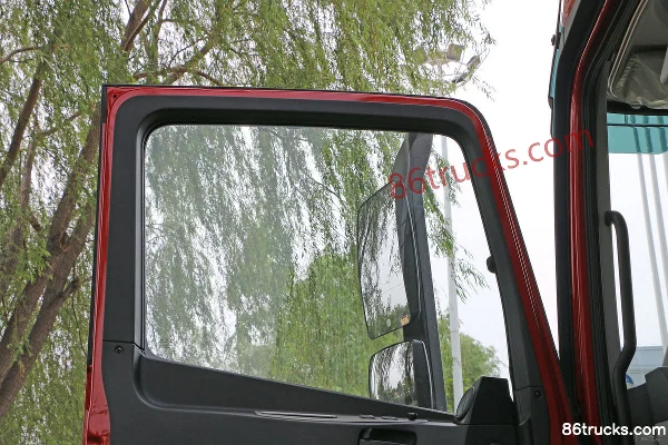 Foton AumanEST Basic 490hp 8X4(12 wheels) 9.58m Box Cargo Truck (China VI)(Full Disc Brakes) Cab (2) | 86Trucks
