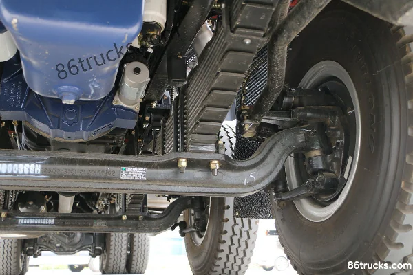Foton Auman GTL 9 Series Heavy Truck 375 hp 8X4(12 wheels) 8m dump truck chassis (3) | 86Trucks