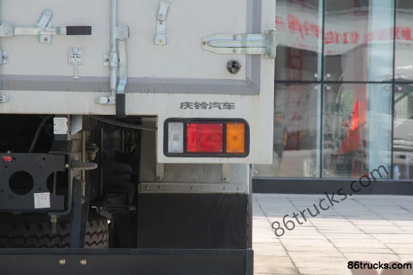 Qingling FVR heavy truck 240hp 4X2(6 wheels) 7.6m van cargo truck Chassis (2) | 86Trucks