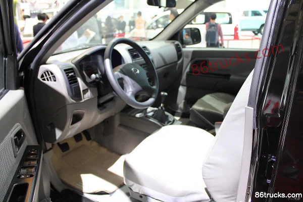 2009 Model GAC Gonow Caiyun 500 Series Wealth Type 2.2L Diesel Double Row Pickup Chassis (5) | 86Trucks