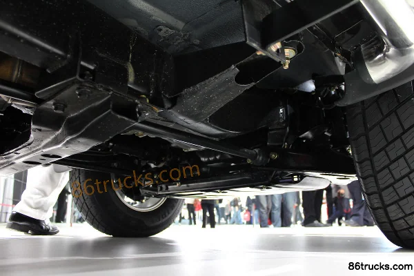 2009 Model GAC Gonow Caiyun 500 Series Wealth Type 2.2L Diesel Double Row Pickup Chassis (4) | 86Trucks
