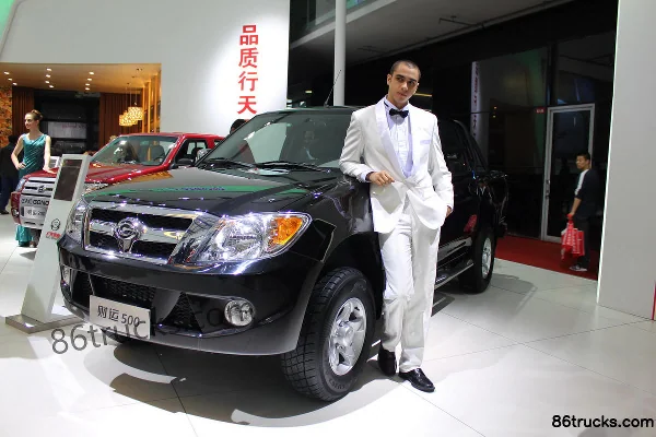 2009 Model GAC Gonow Caiyun 500 Series Wealth Type 2.2L Diesel Double Row Pickup Cab (2) | 86Trucks